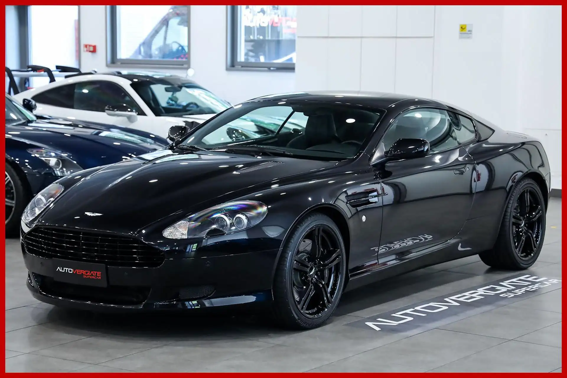 애스턴마틴 DB9 2008 검정 사진 1