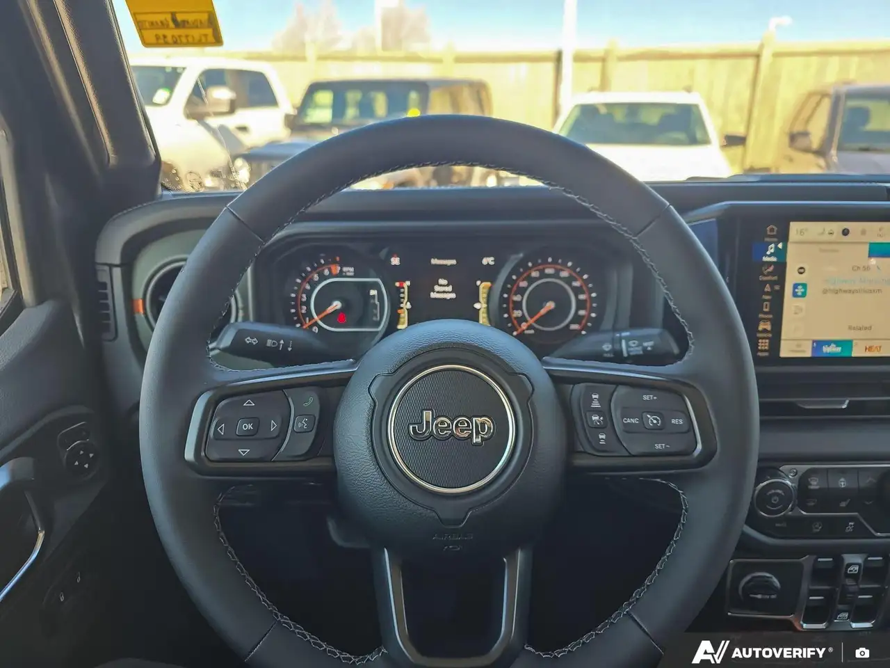 Jeep Gladiator снимка Jeep Gladiator