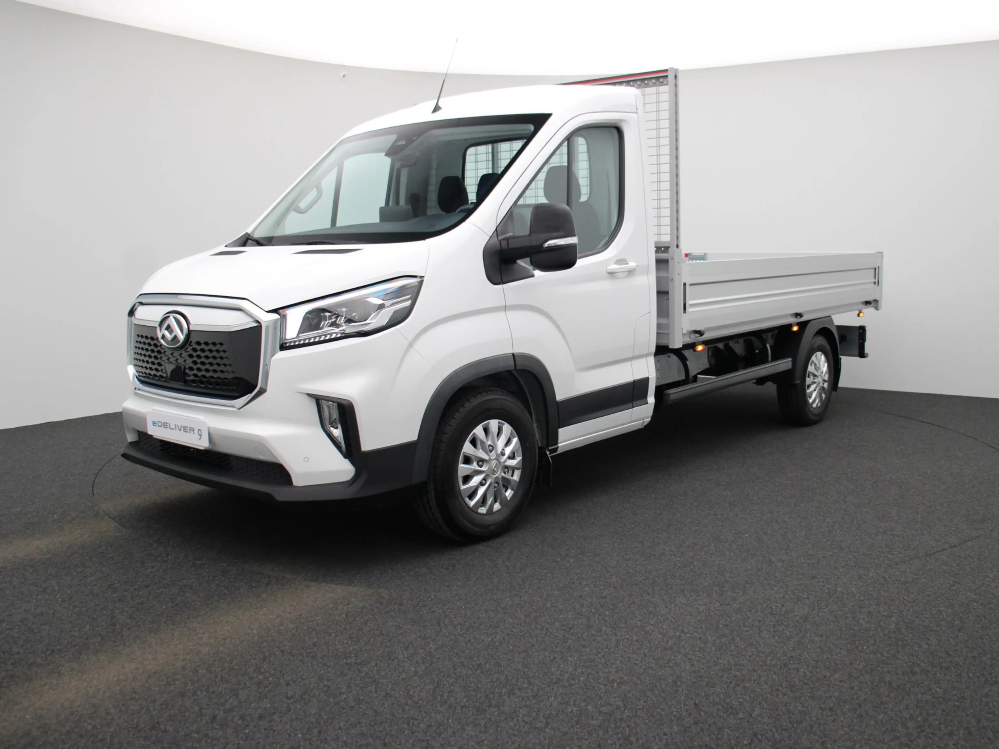 Maxus eDeliver 9 L3 65 kWh Cityworker Open laadbak 380 CM x 209 CM
