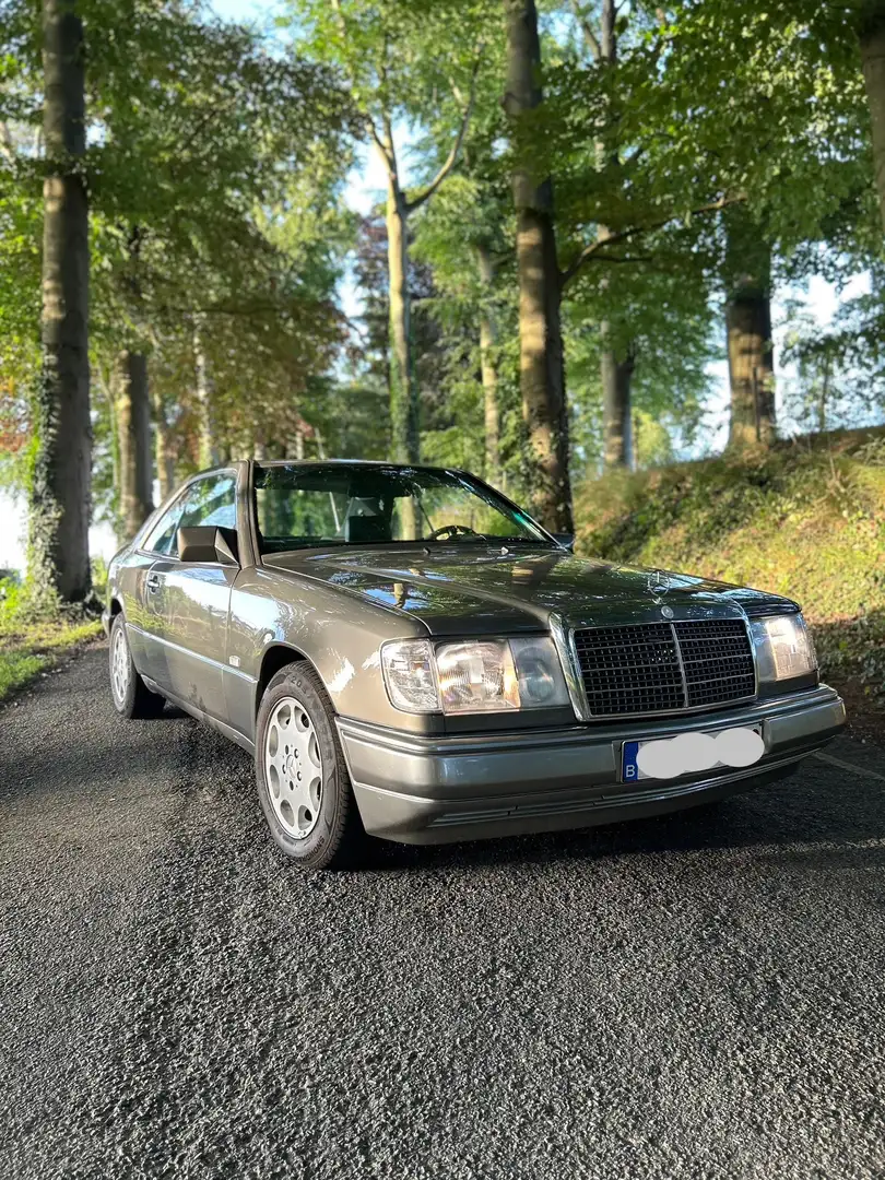 Mercedes-Benz CE 300 - 1