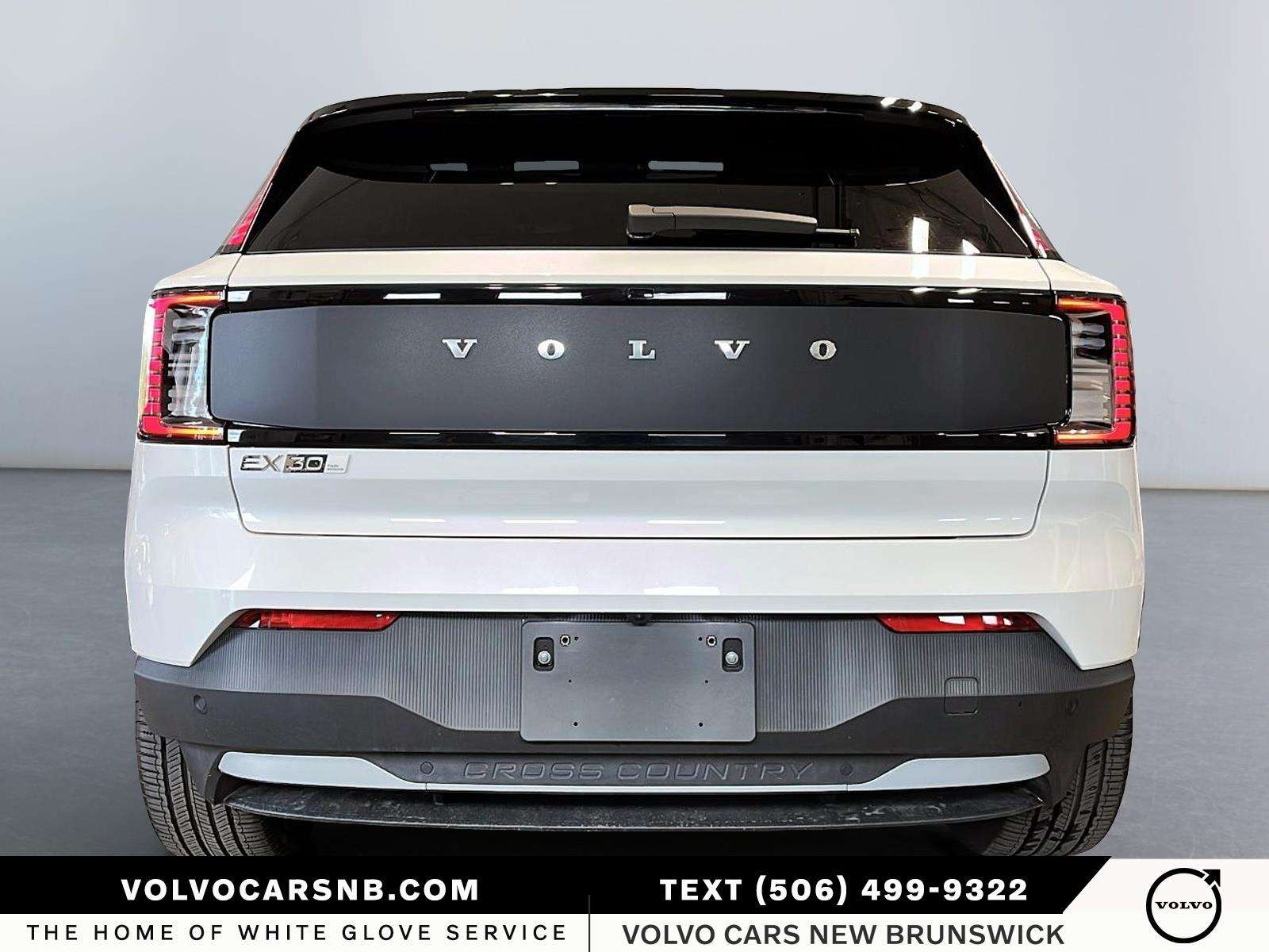 2026 Volvo EX30 Cross Country