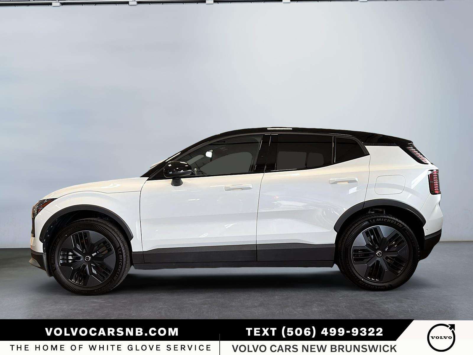 2026 Volvo EX30 Cross Country