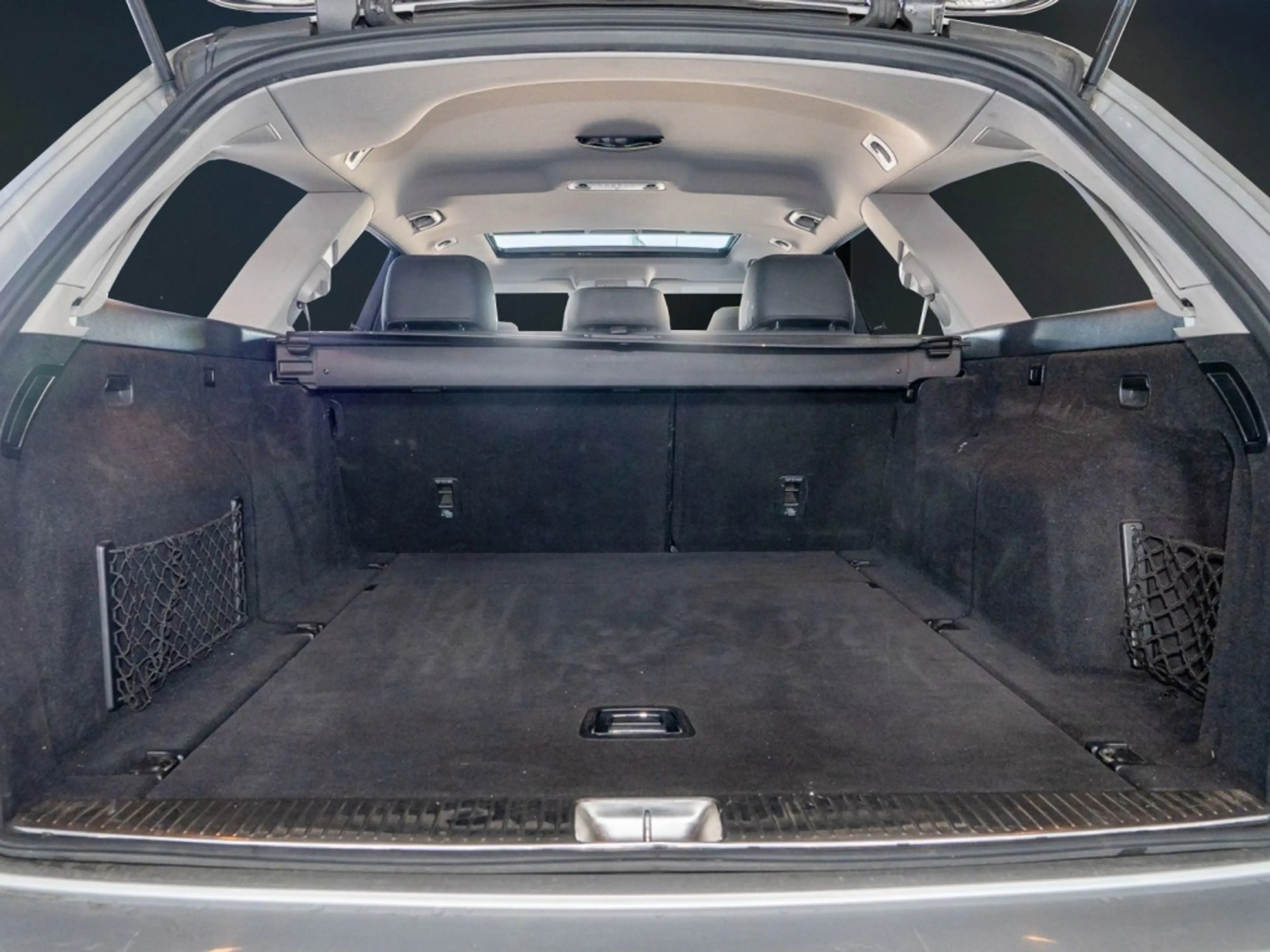Mercedes-Benz E 350 CDI BlueEFFICIENCY T *Avantgarde Distro — photo 15