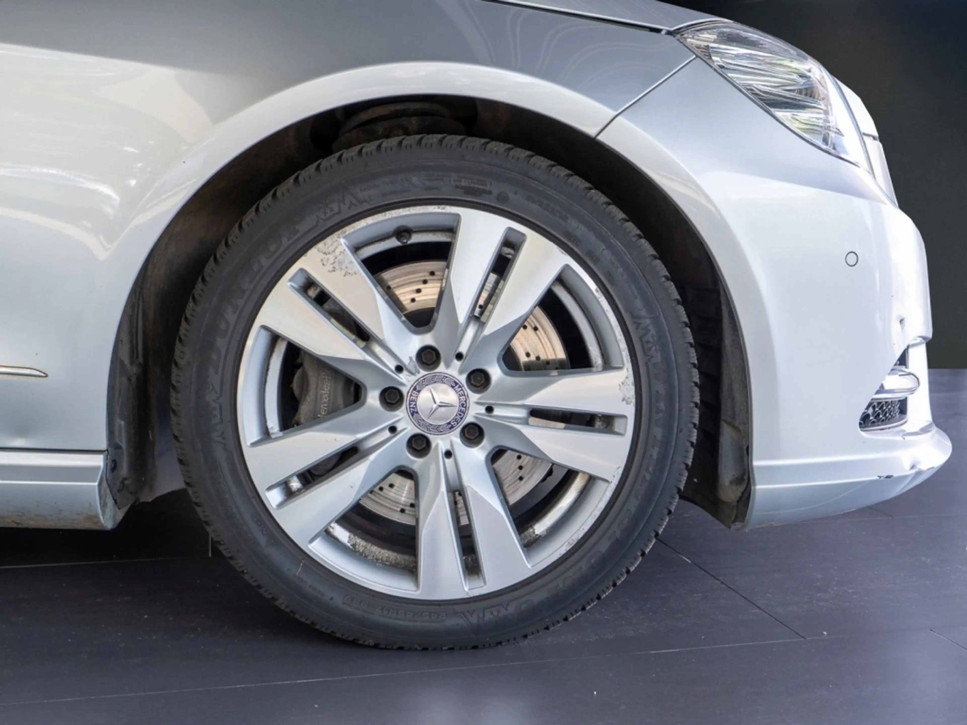 Mercedes-Benz E 350 CDI BlueEFFICIENCY T *Avantgarde Distro — photo 5