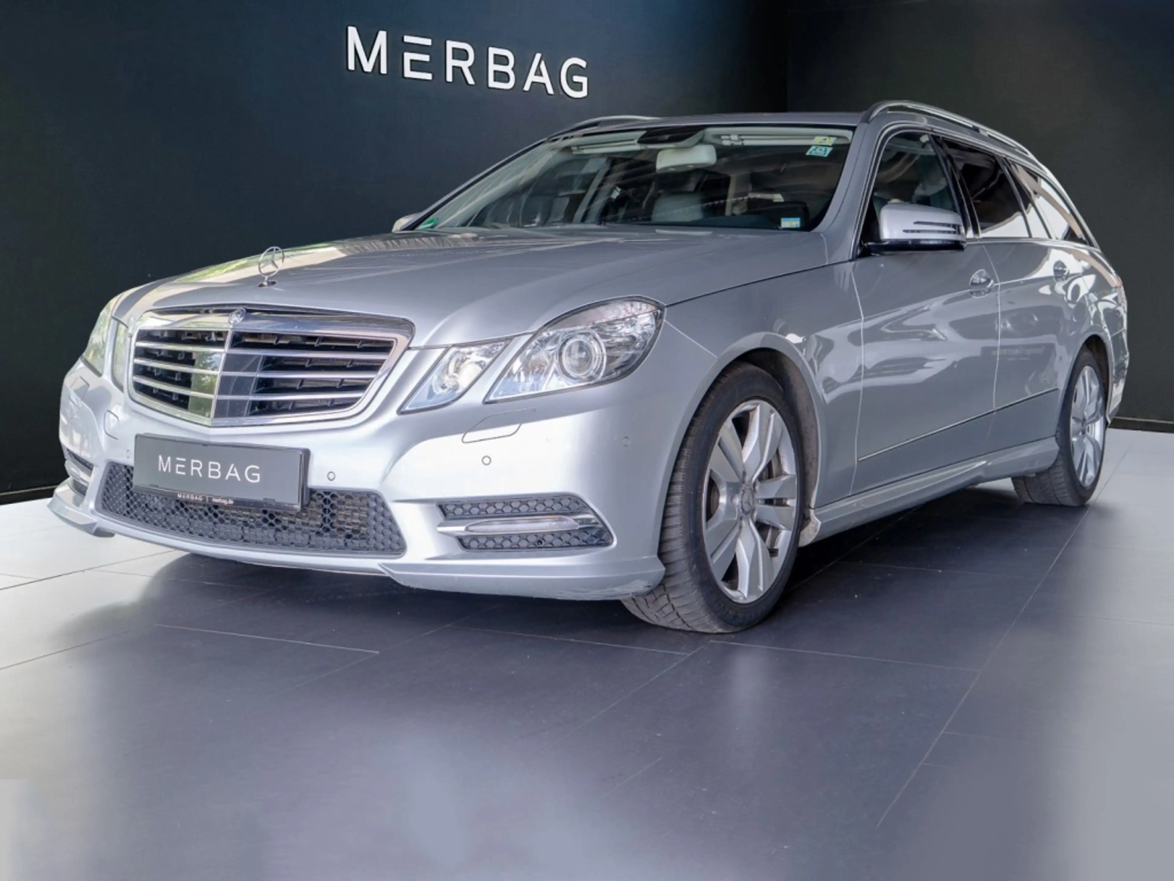 Mercedes-Benz E 350 CDI BlueEFFICIENCY T *Avantgarde Distro