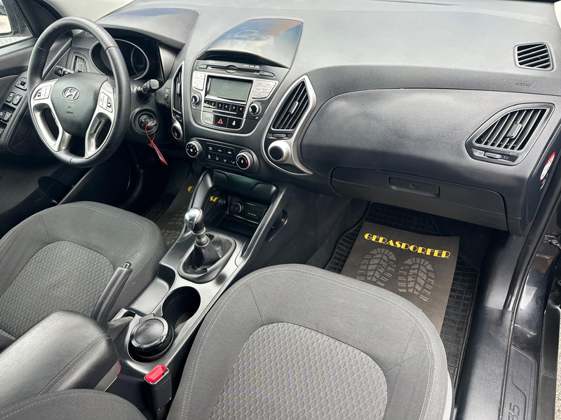 Hyundai iX35 2.0CRDI Comfort — photo 11
