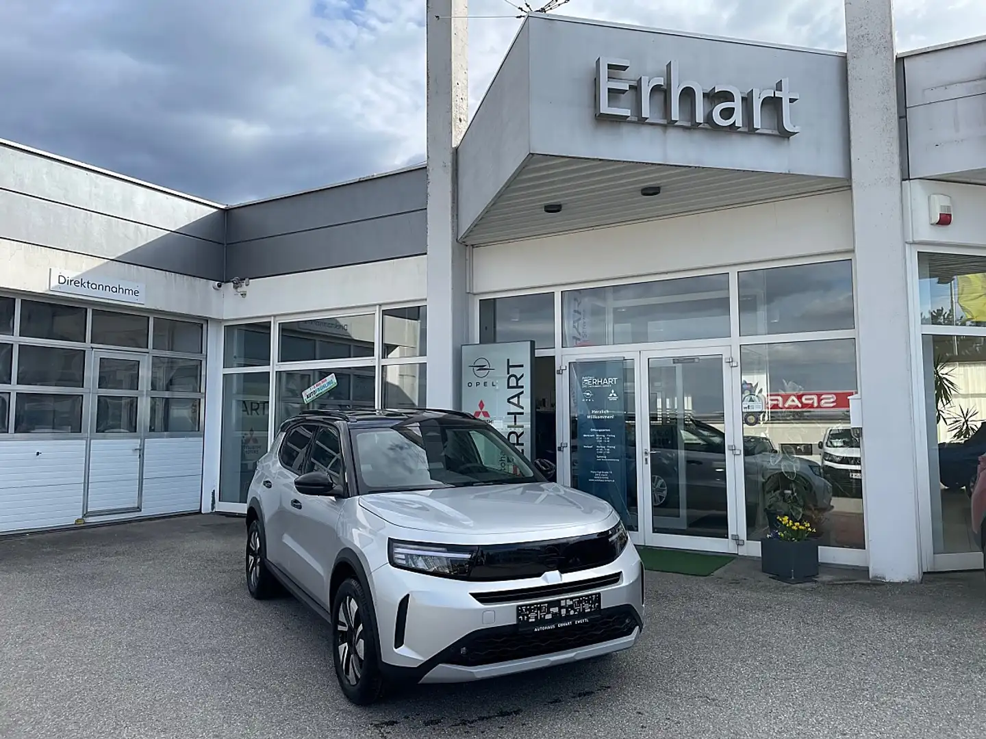 Opel Frontera 1.2 DI MHEV GS Aut. Silber - 1