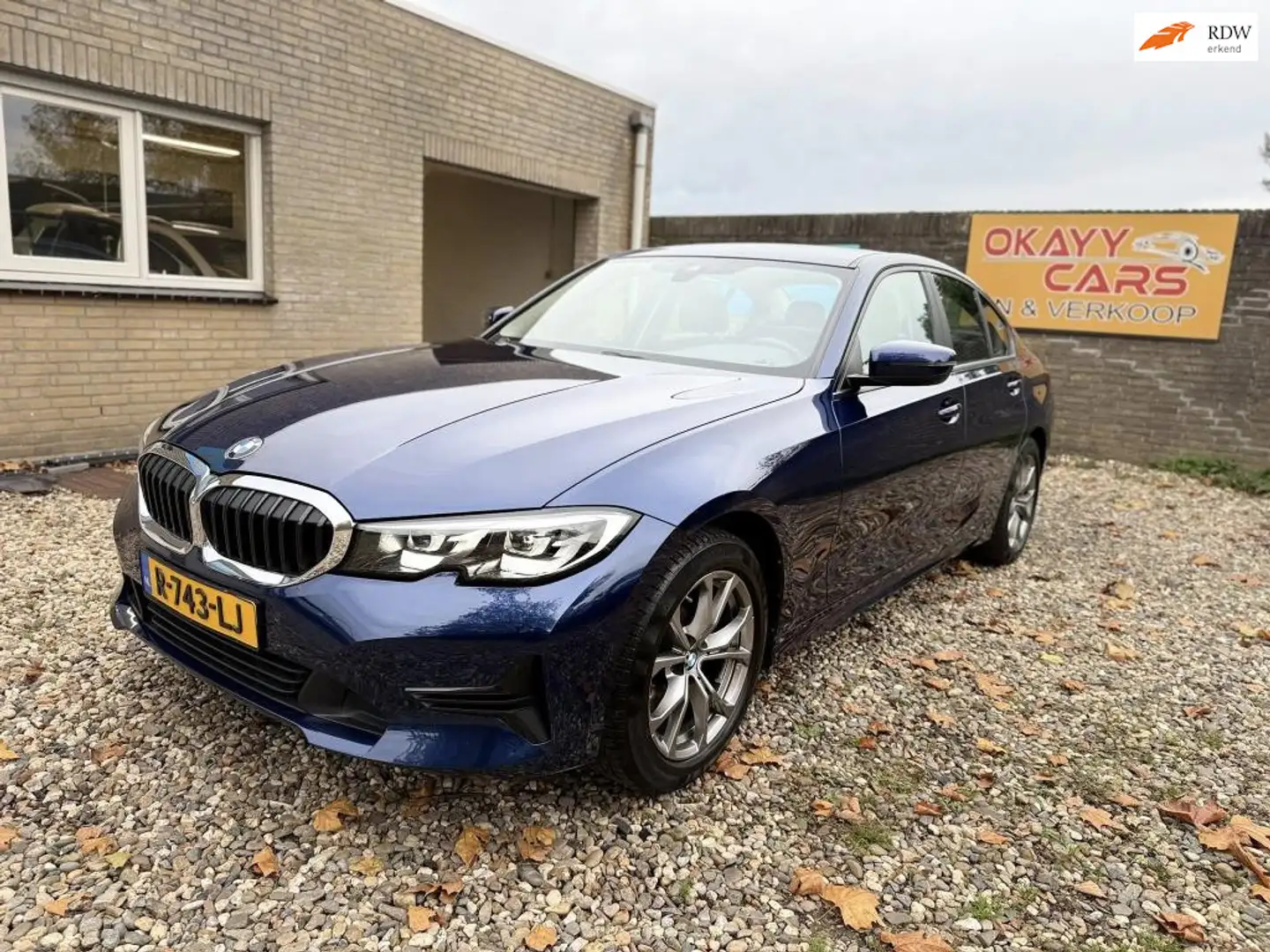 BMW 320 3-serie 320i High Executive Edition Blauw - 1