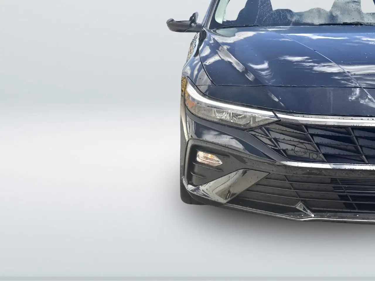 Hyundai ELANTRA снимка Hyundai ELANTRA