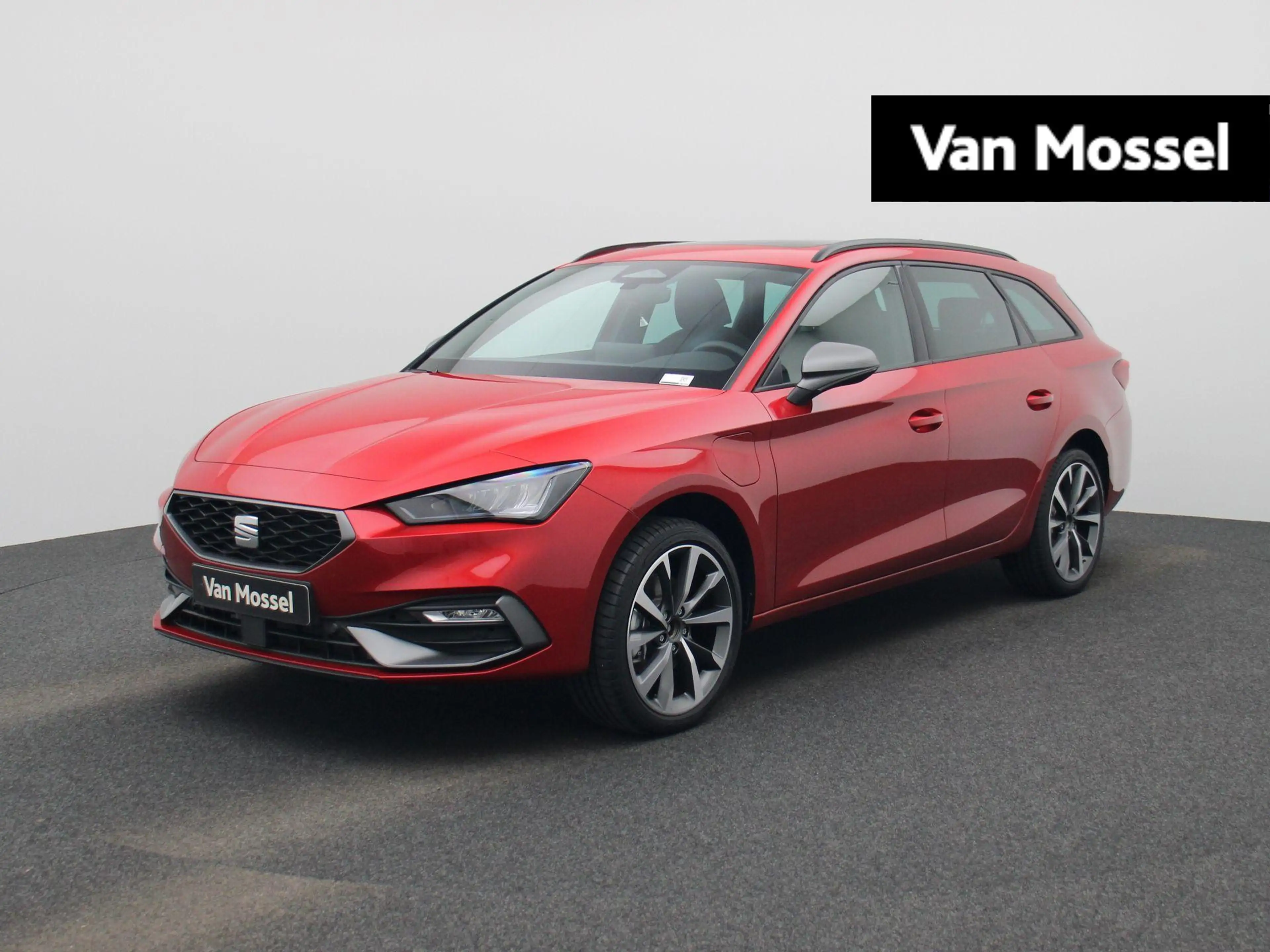 SEAT Leon e-Hybrid Sportstourer 1.5 TSI FR Business 204 PK | Automaat