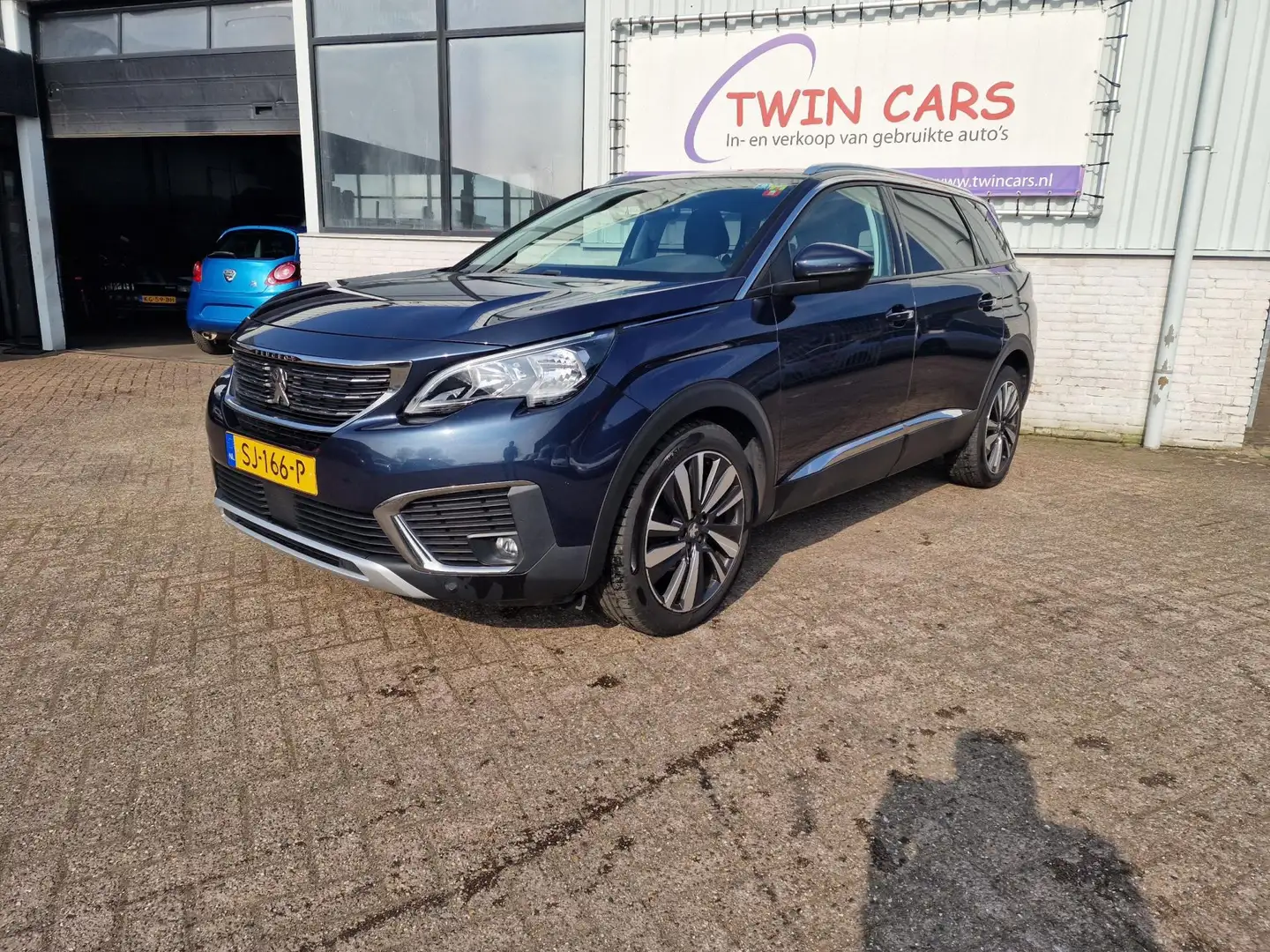 Peugeot 5008 1.2 PureTech Allure 7prs Navi Airco Blauw - 2
