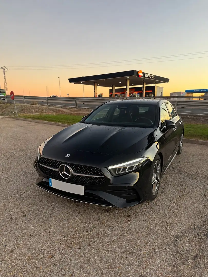 Mercedes-Benz A 200 Progressive Line Advanced 7G-DCT - 2