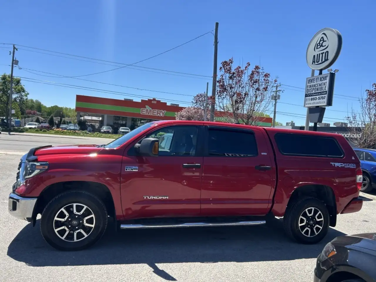 Toyota Tundra снимка Toyota Tundra