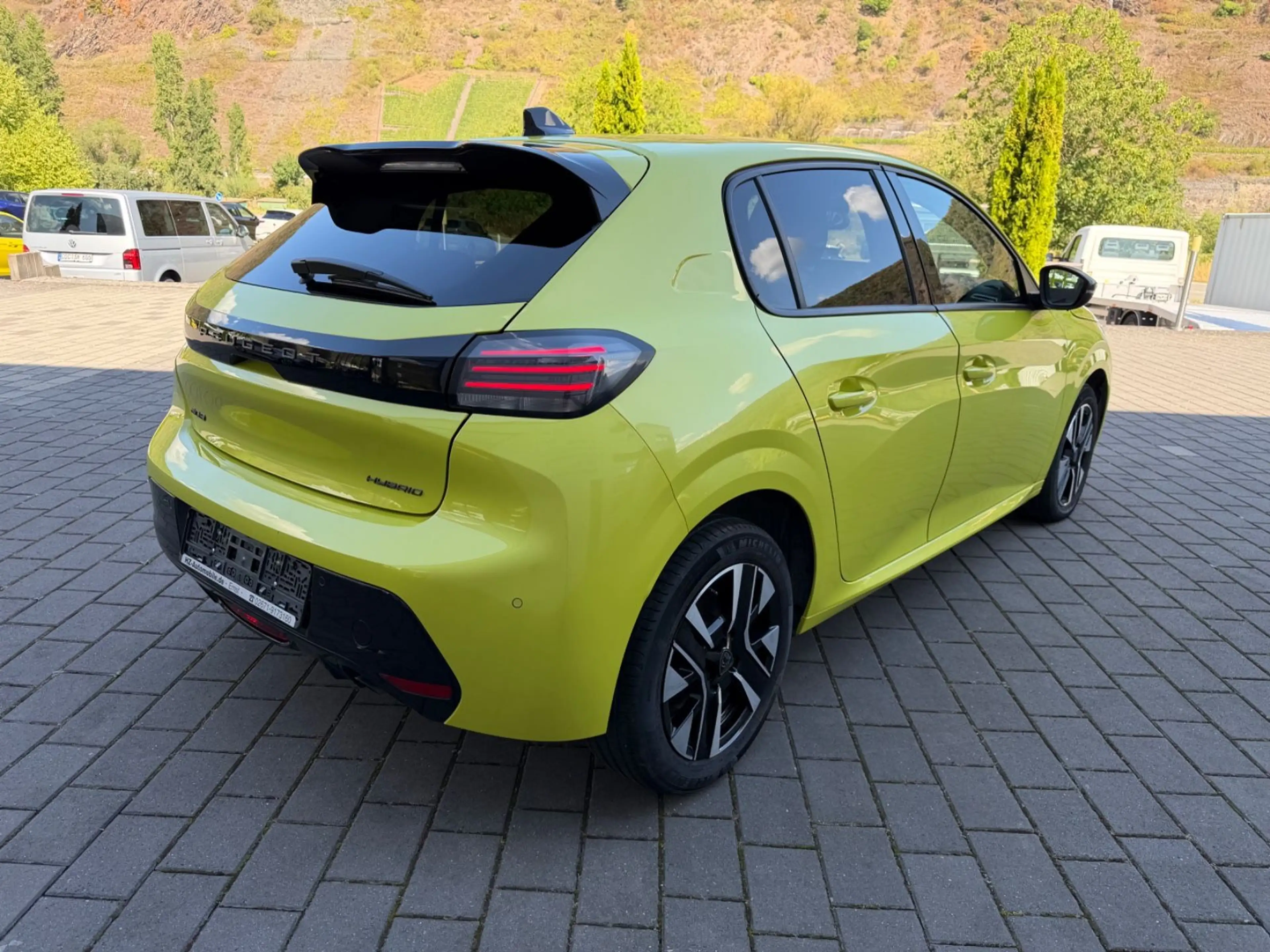 Peugeot 208 Allure *Automatik* — photo 3