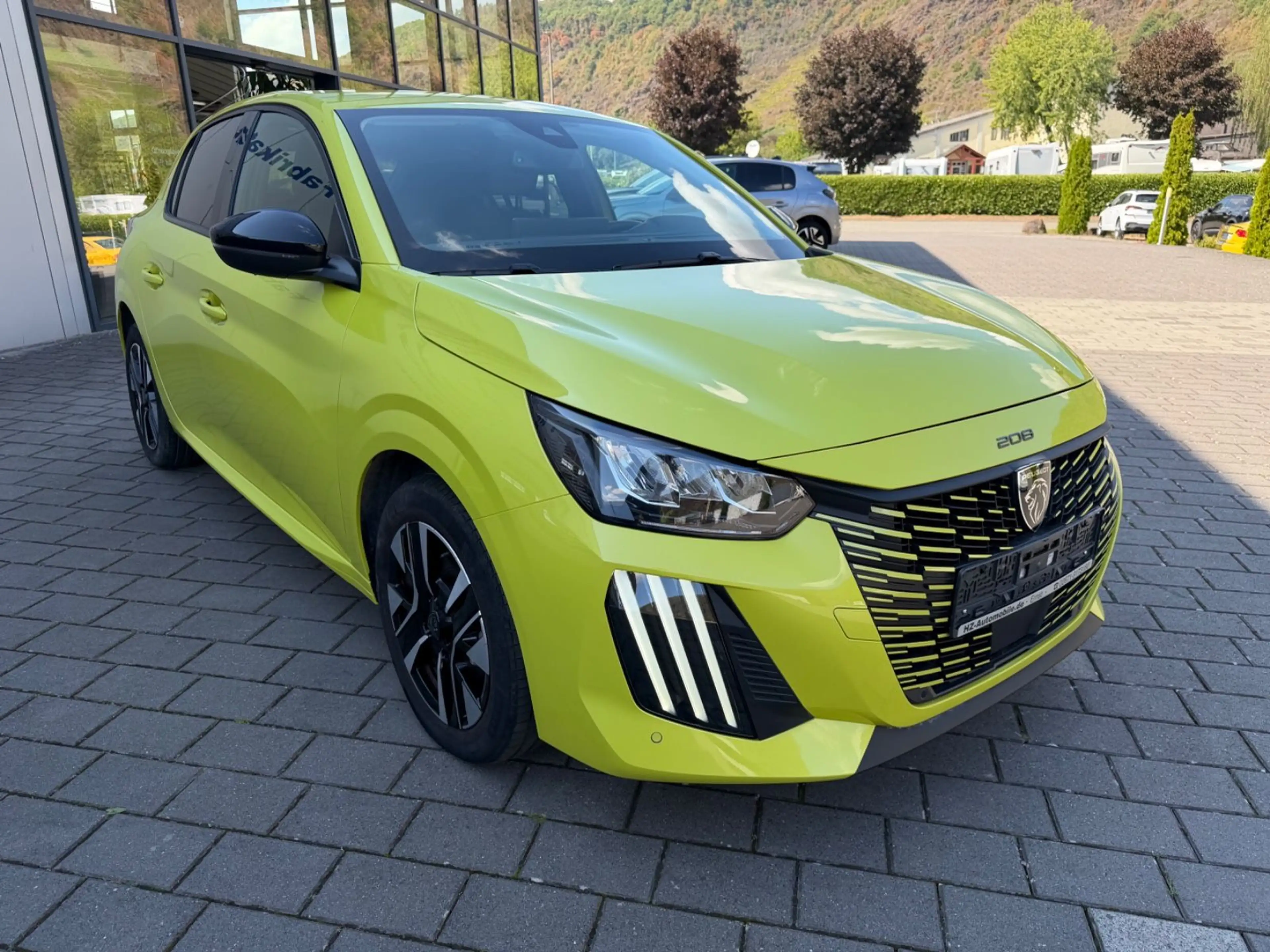 Peugeot 208 Allure *Automatik* — photo 5