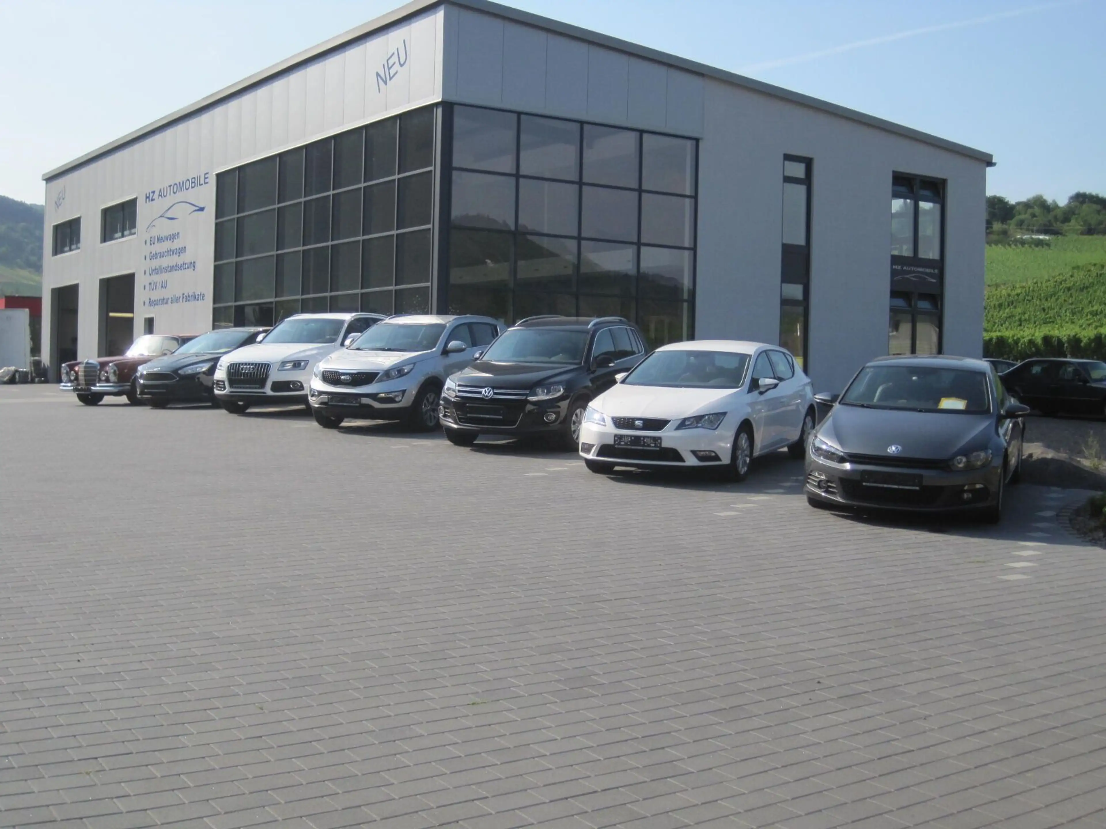 Peugeot 208 Allure *Automatik* — photo 14