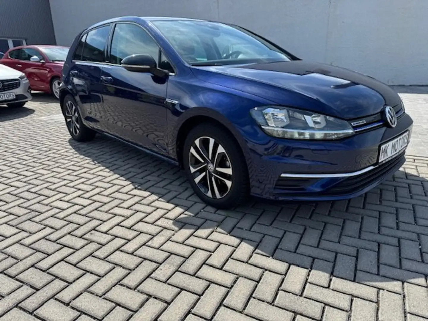 Volkswagen Golf IQ.DRIVE BlueMotion Blau - 1