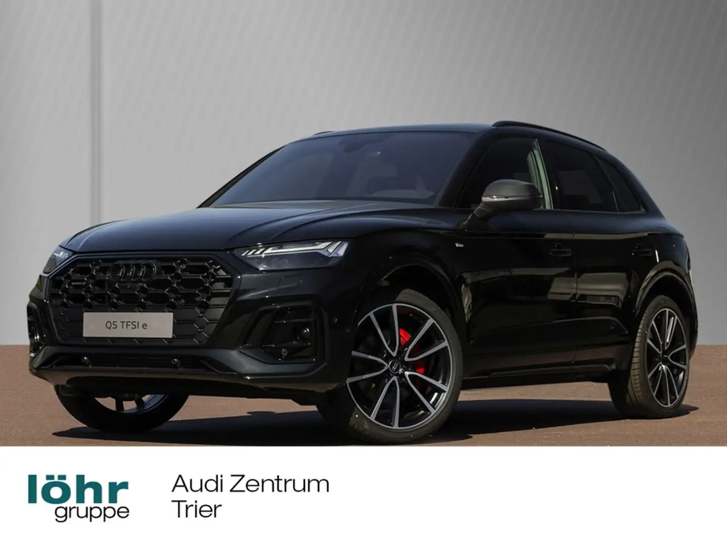 Audi Q5 S line 55 TFSI e quattro Schwarz - 1