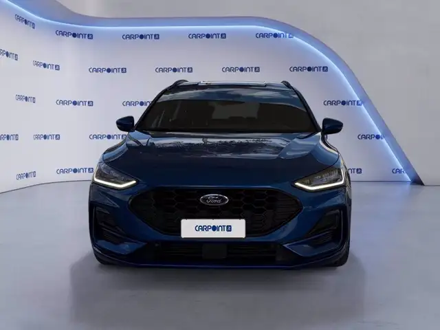 Ford Focus view 8