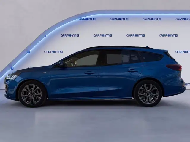 Ford Focus view 2