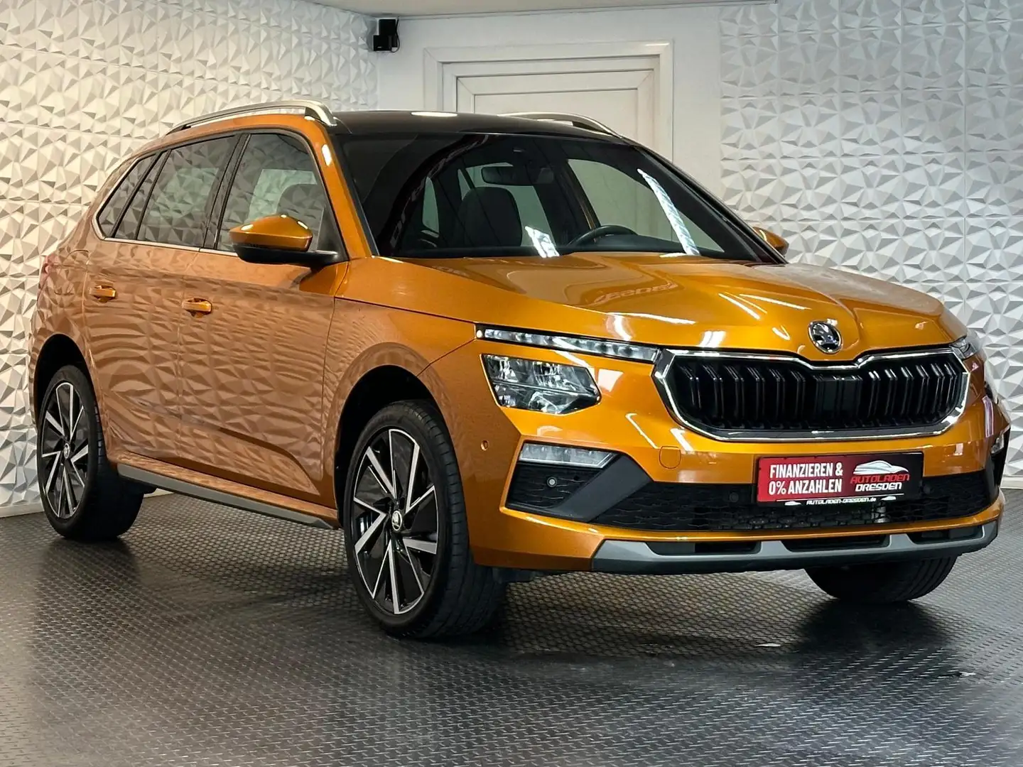 Skoda Kamiq 1.5TSI SELECTION LED#AHK#PANO#NAVI#SHZ#FH Orange - 2