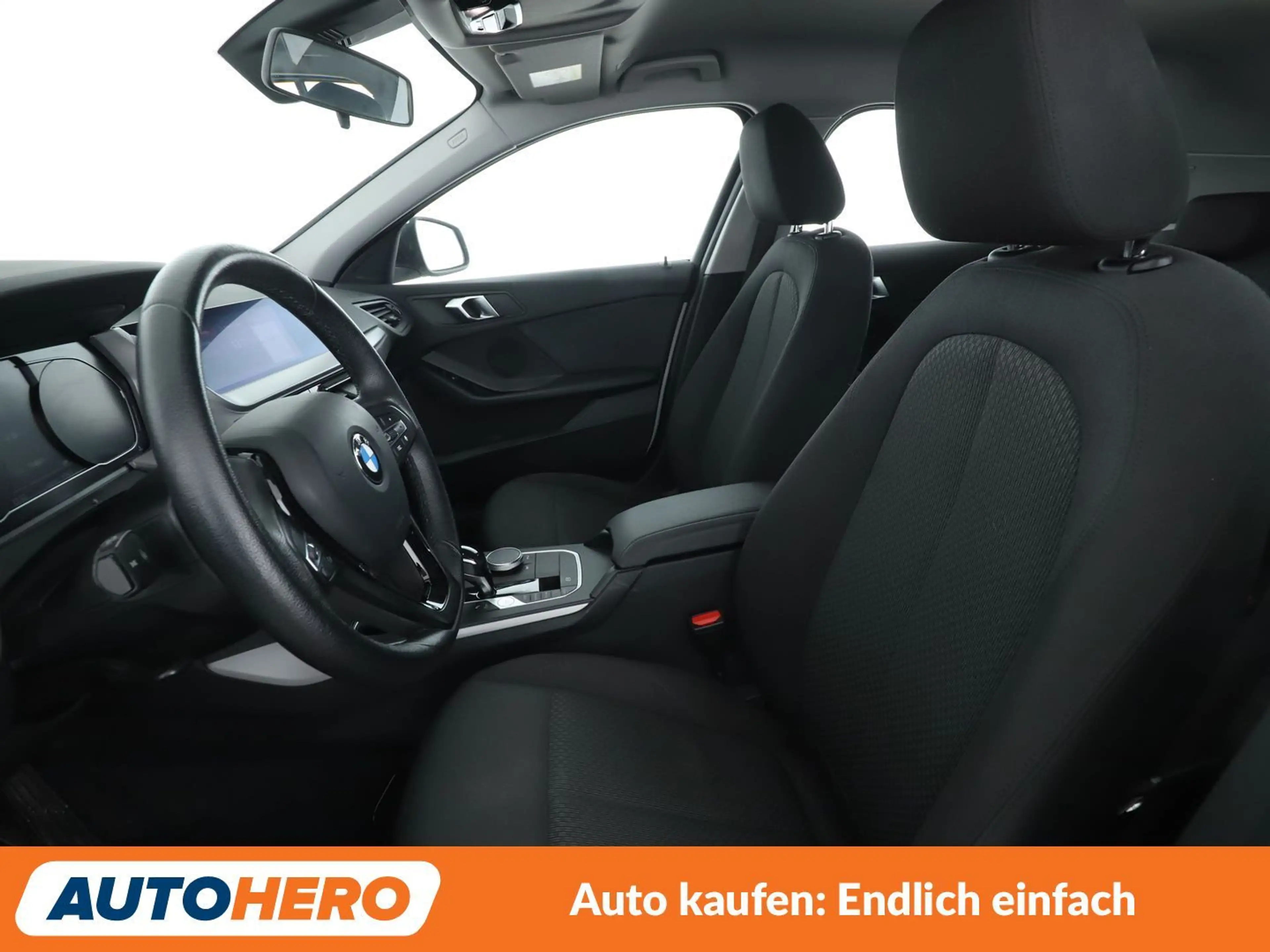 BMW 118 i  Aut.*NAVI*PDC*LIM*SHZ* — photo 10