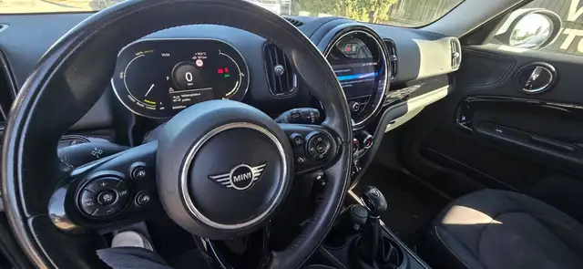 Mini Countryman view 7