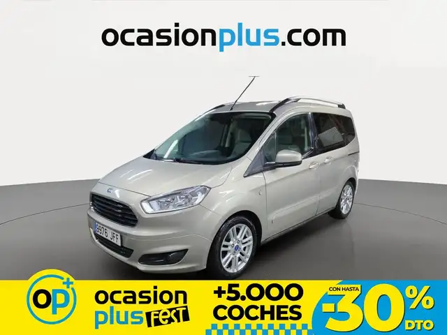 Ford Tourneo Courier 1.0 Ecoboost Titanium