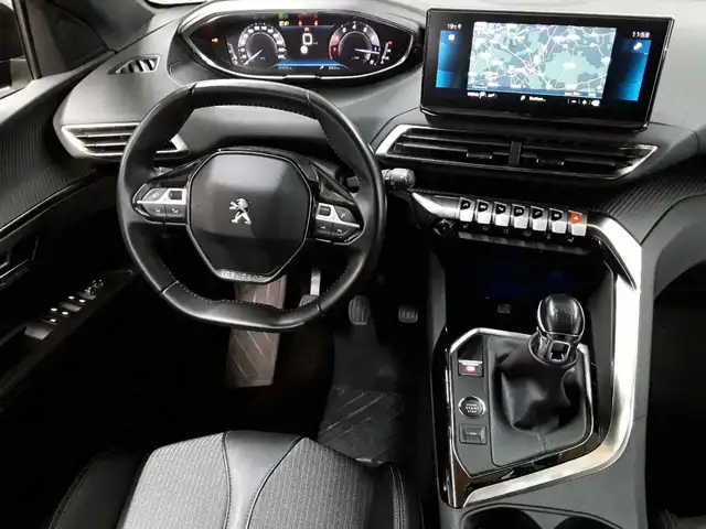 Peugeot 3008 view 10