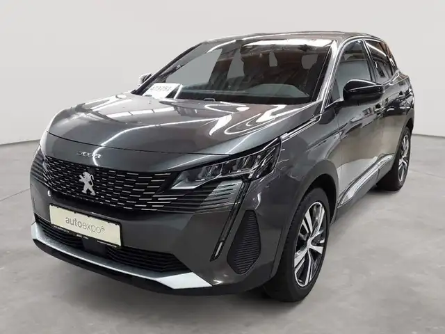 Peugeot 3008 view 2