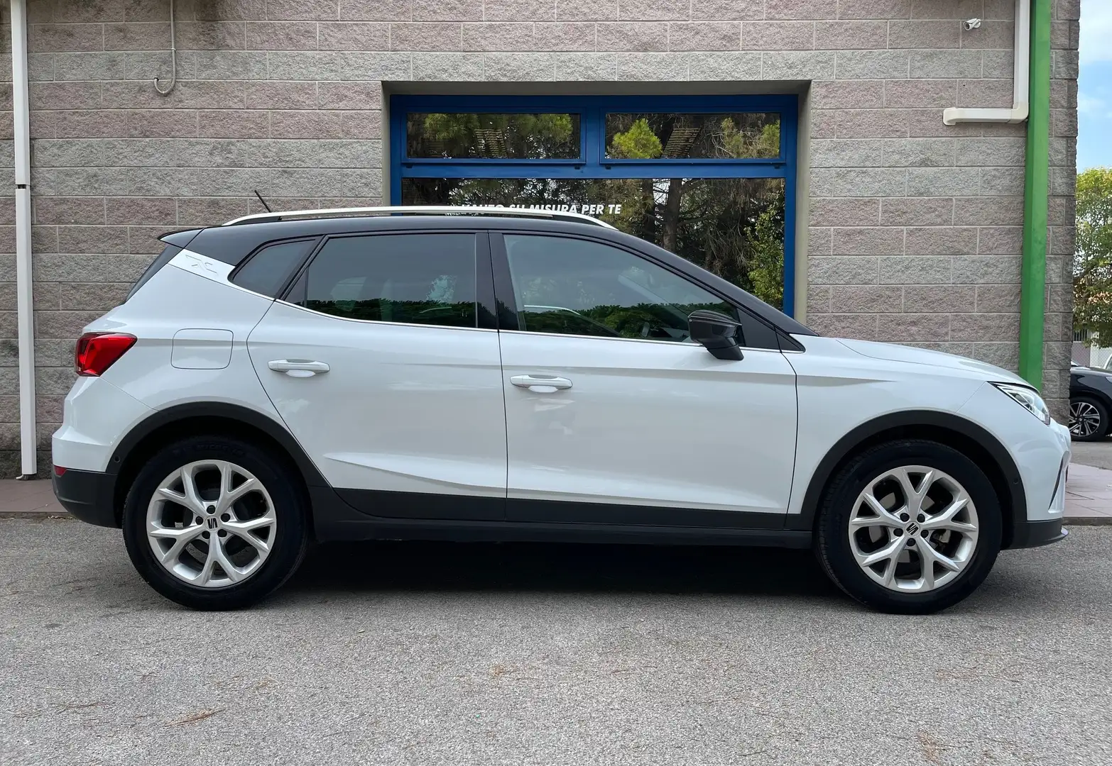 SEAT Arona 1.0 TSI  95CV FR BICOLOR UNIPROPRIETARIO Bianco - 2