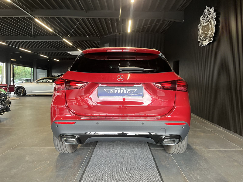 Mercedes-Benz GLA 180 PROGRESSIVE/KEYLESS/LED/NIGHT/KAMERA/DAB — photo 5