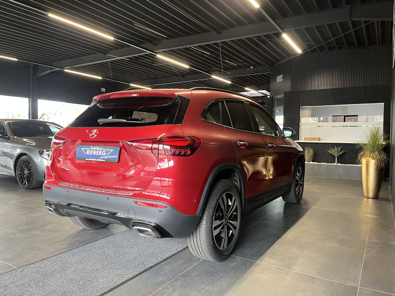 Mercedes-Benz GLA 180 PROGRESSIVE/KEYLESS/LED/NIGHT/KAMERA/DAB — photo 6