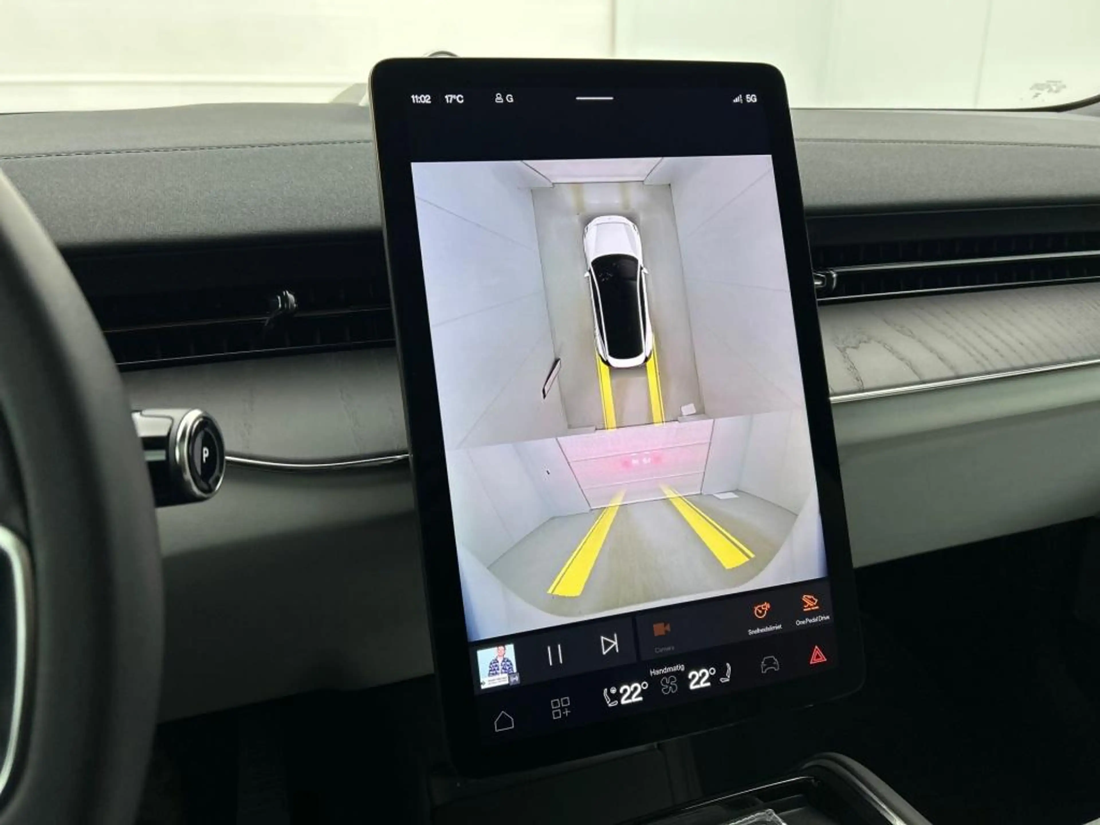 Polestar 3 Long Rang Dual Motor Performance 111 kWh — photo 11