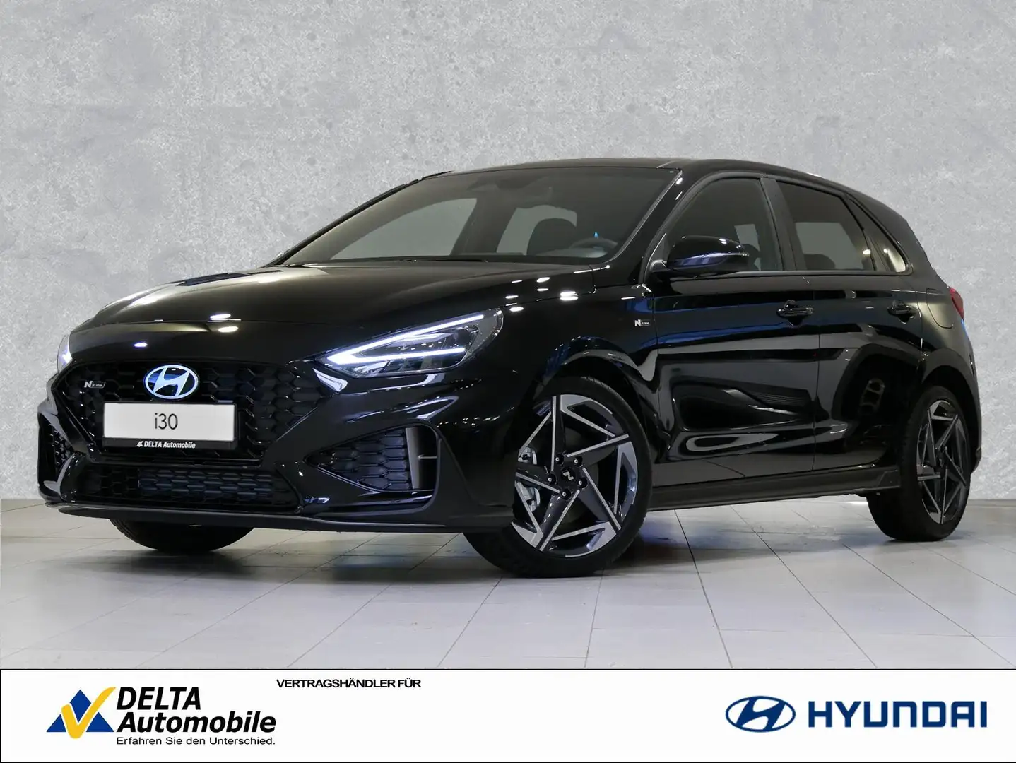 Hyundai i30 Facelift 1.5 TGDI DCT N-Line Panorama Navi Schwarz - 1