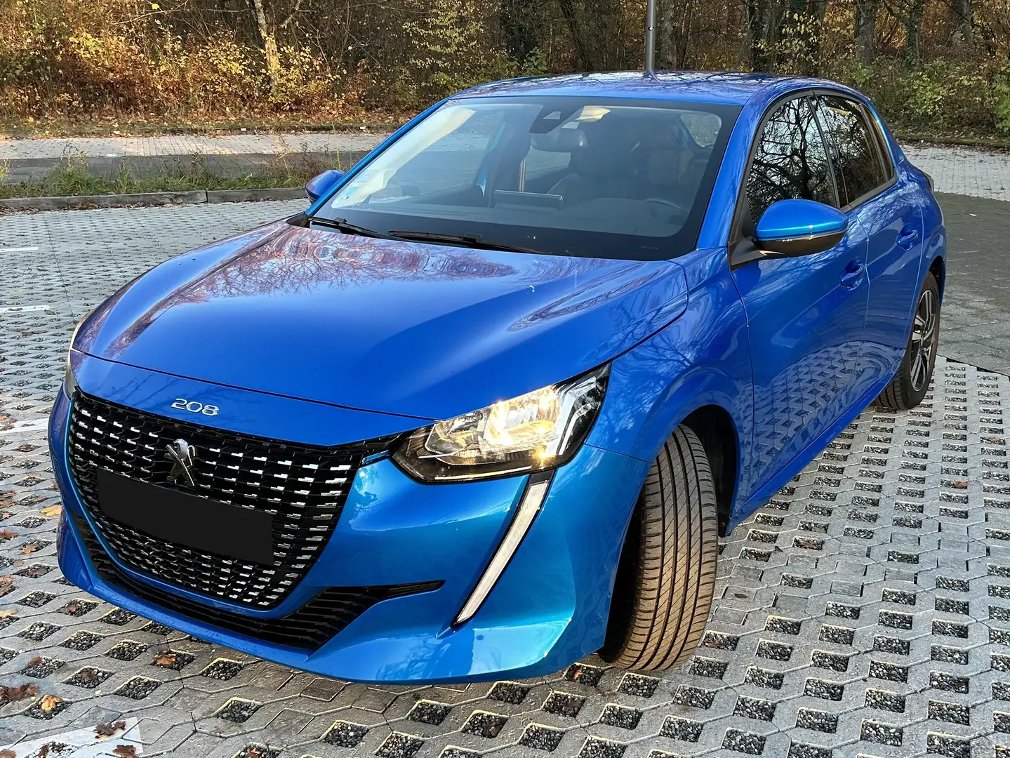 Peugeot 208 208 PureTech 100 S - 1