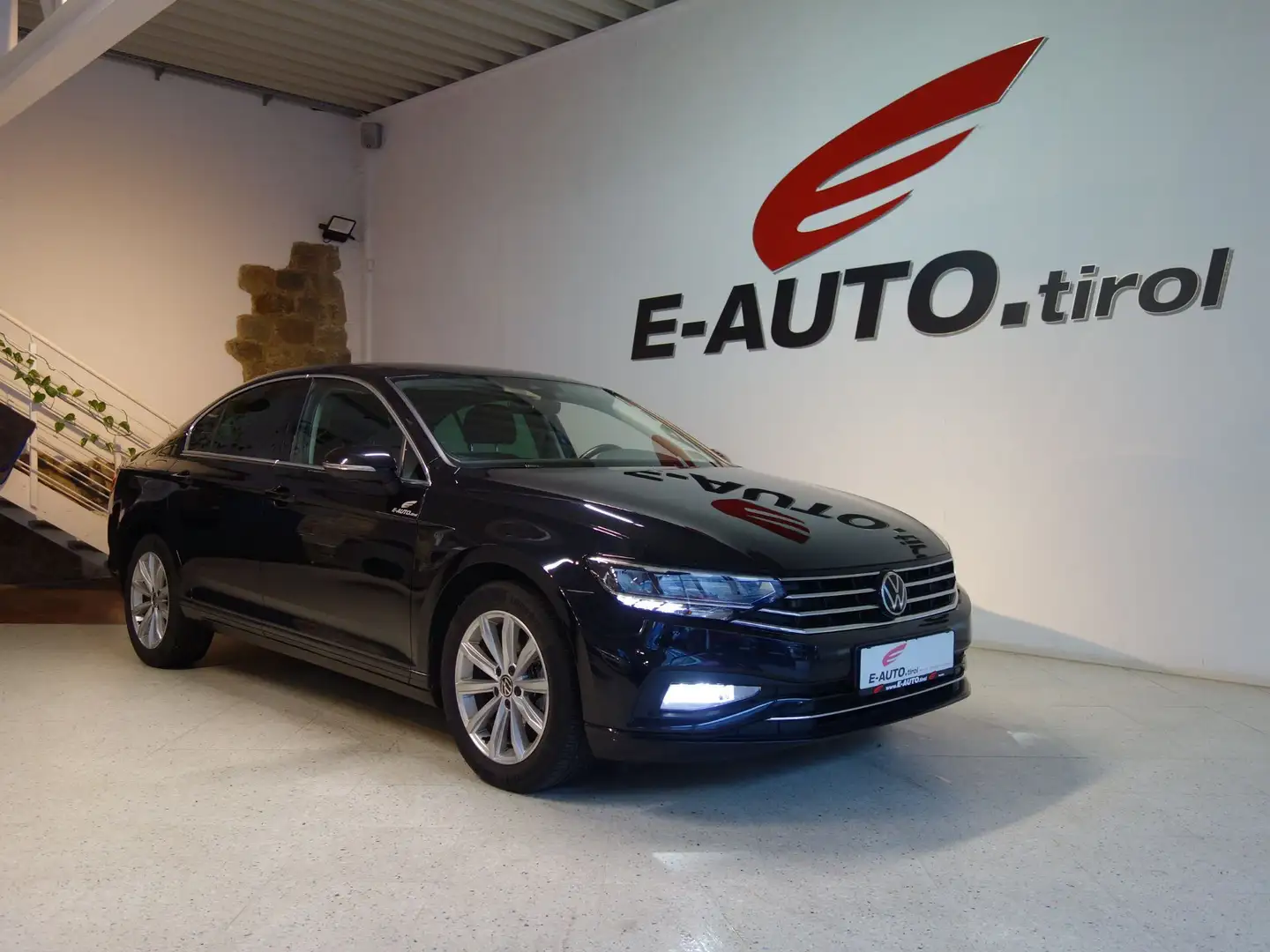 Volkswagen Passat 2,0TDI 4Motion DSG *TRAVEL ASSIST *SPORTPAKET ERG Schwarz - 1