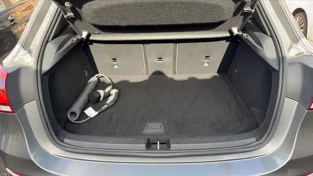 Mercedes-Benz A-Class view 14