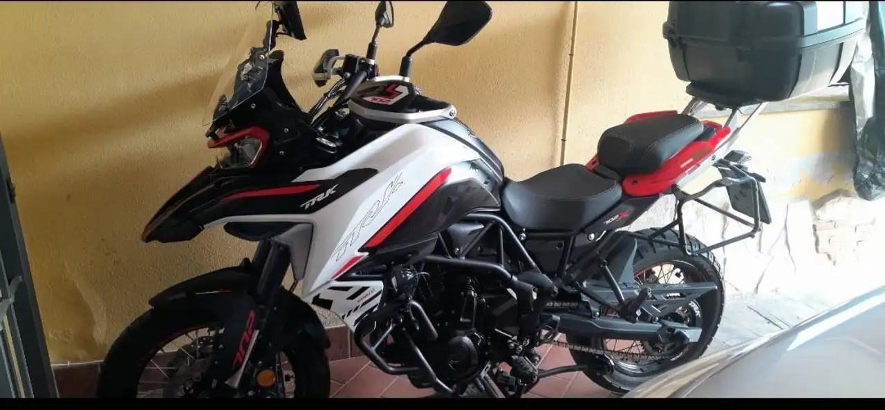 Benelli TRK 702