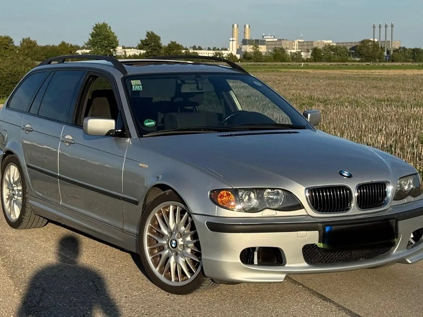 BMW 330 330i Grau - 1