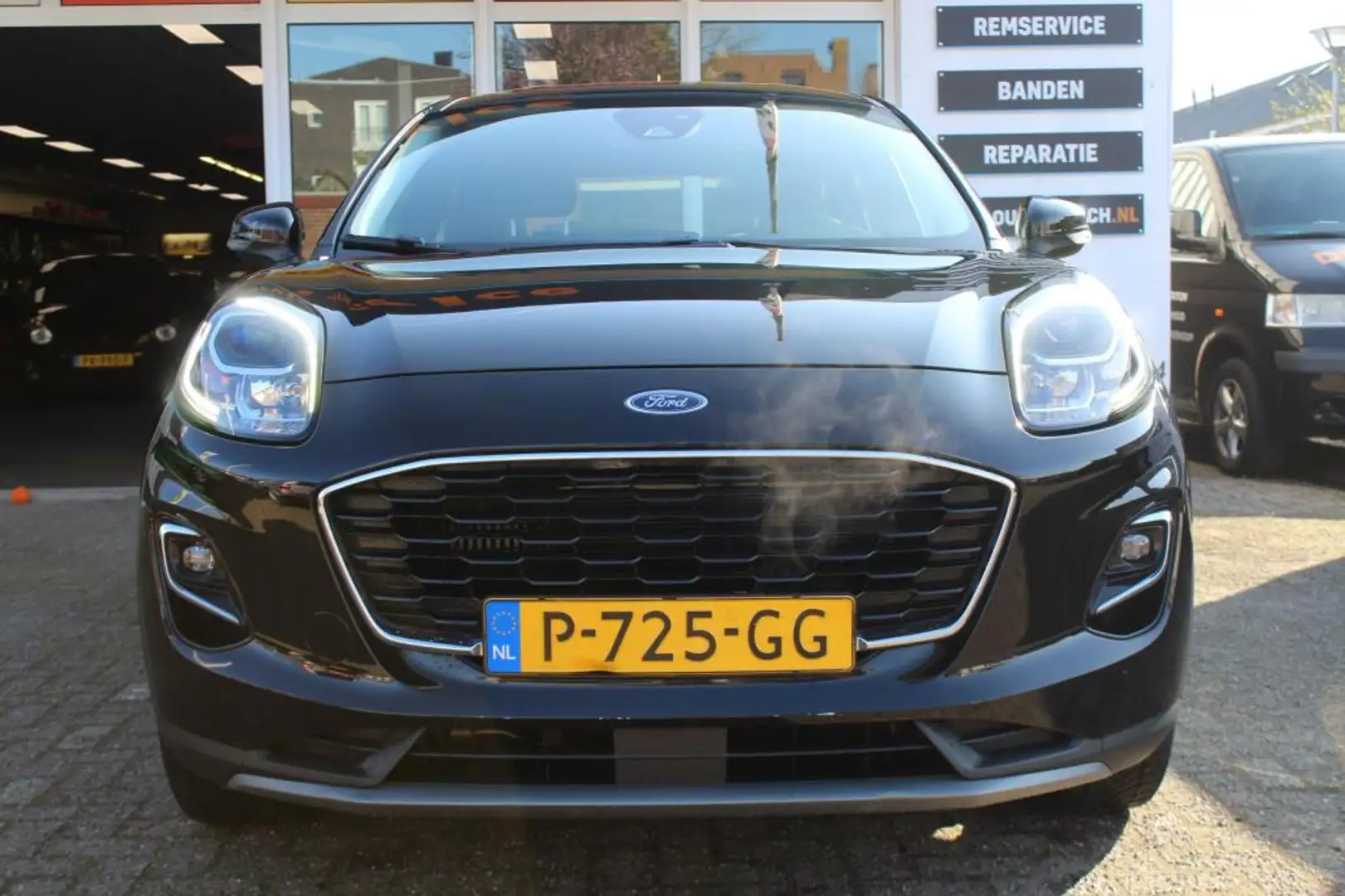 Ford Puma 1.0 EcoBoost Hybrid Titanium Noir - 2