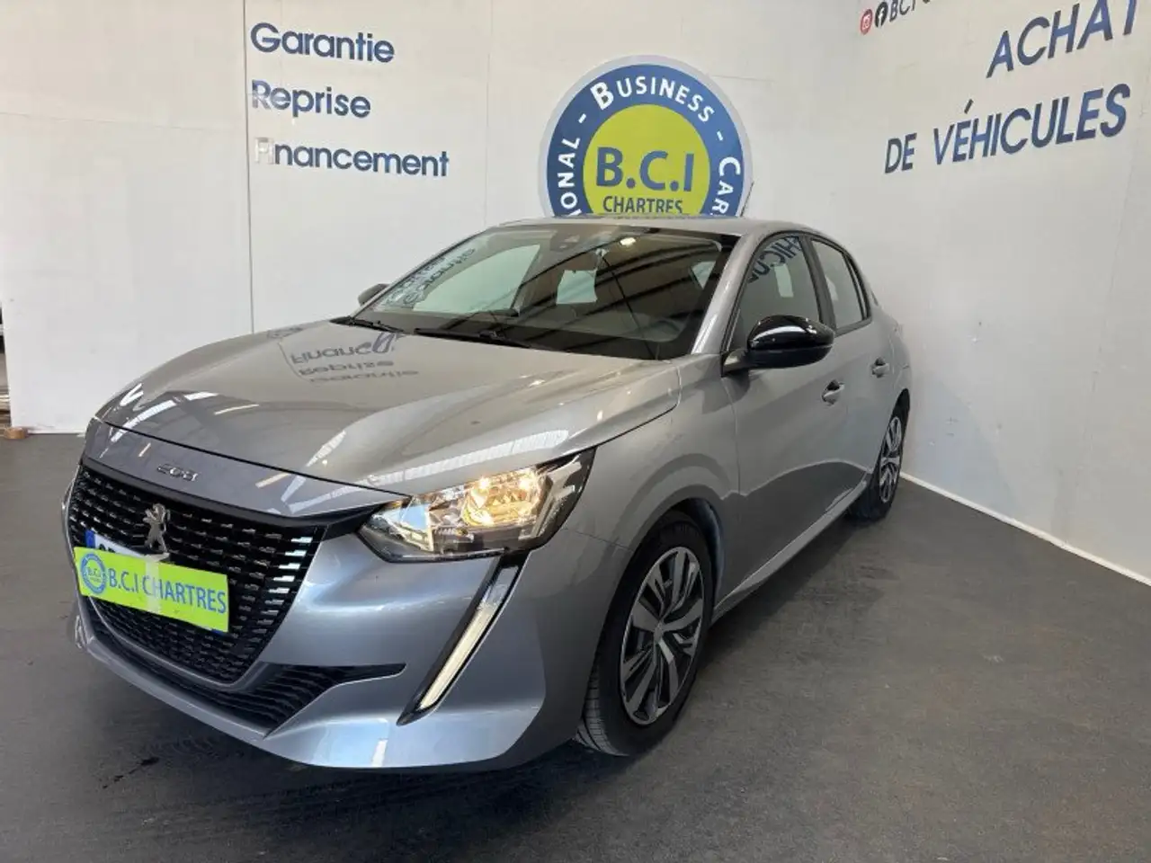 Peugeot 208 208 — photo 3
