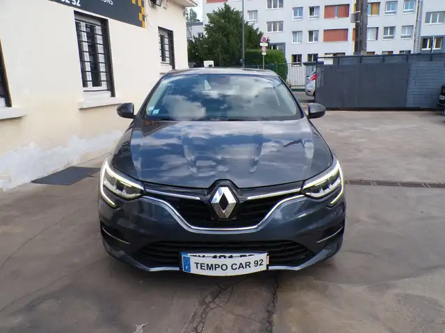 Renault Megane view 5