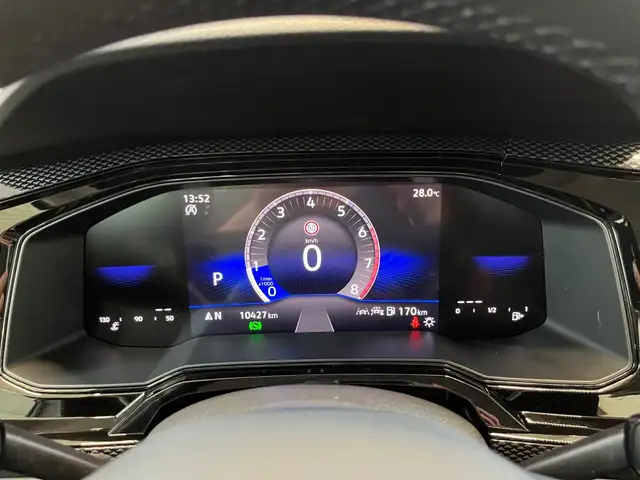 Volkswagen Polo view 12