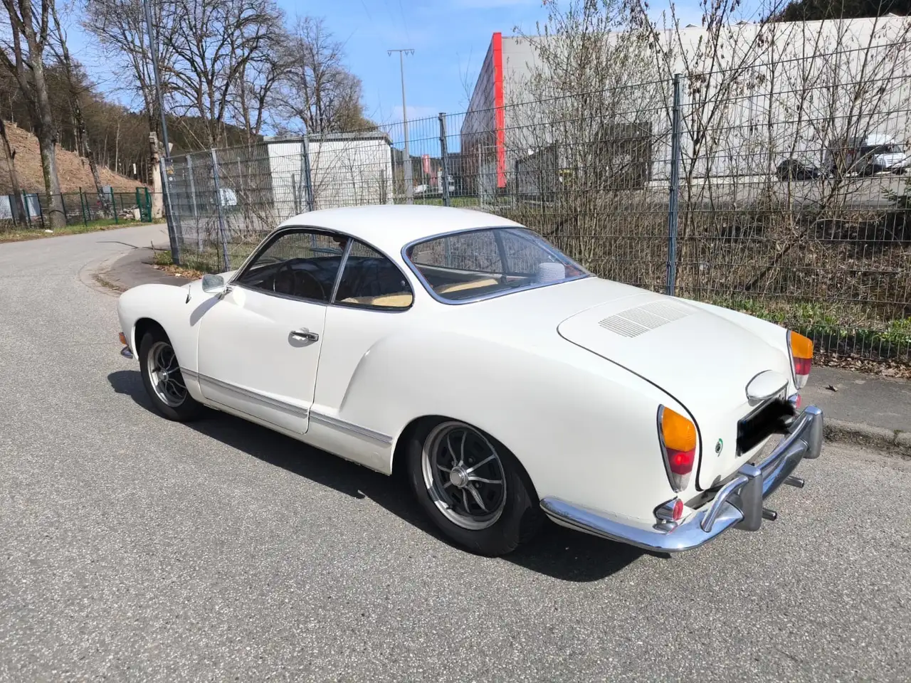 Volkswagen Karmann Ghia, foto 2