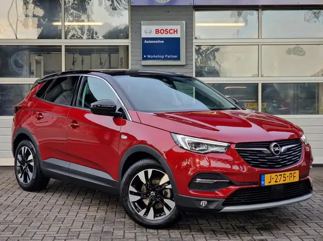 2020 Opel Grandland X in Red for sale