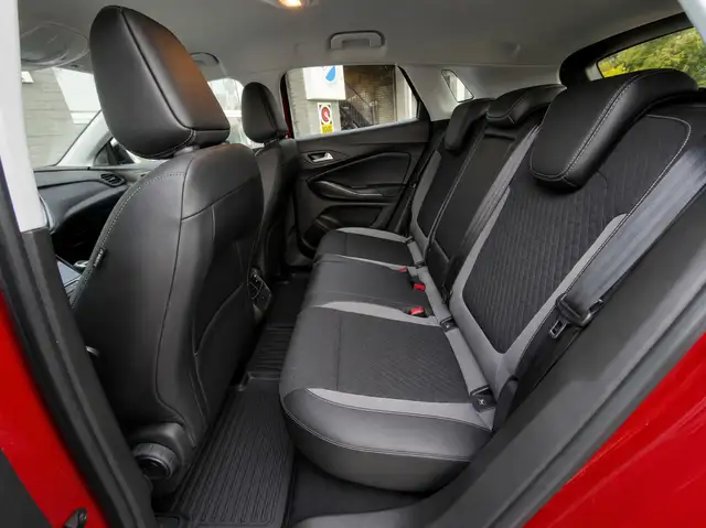 Opel Grandland X view 7