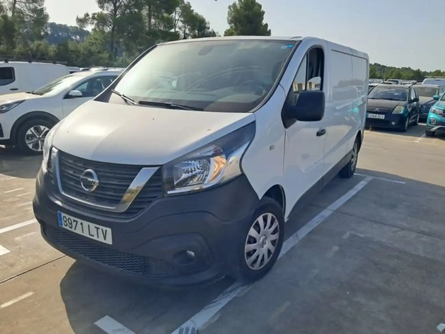 Nissan NV300 2.0dCi 88kW (120CV) L2H1 1,2T Comfort Blanco - 1