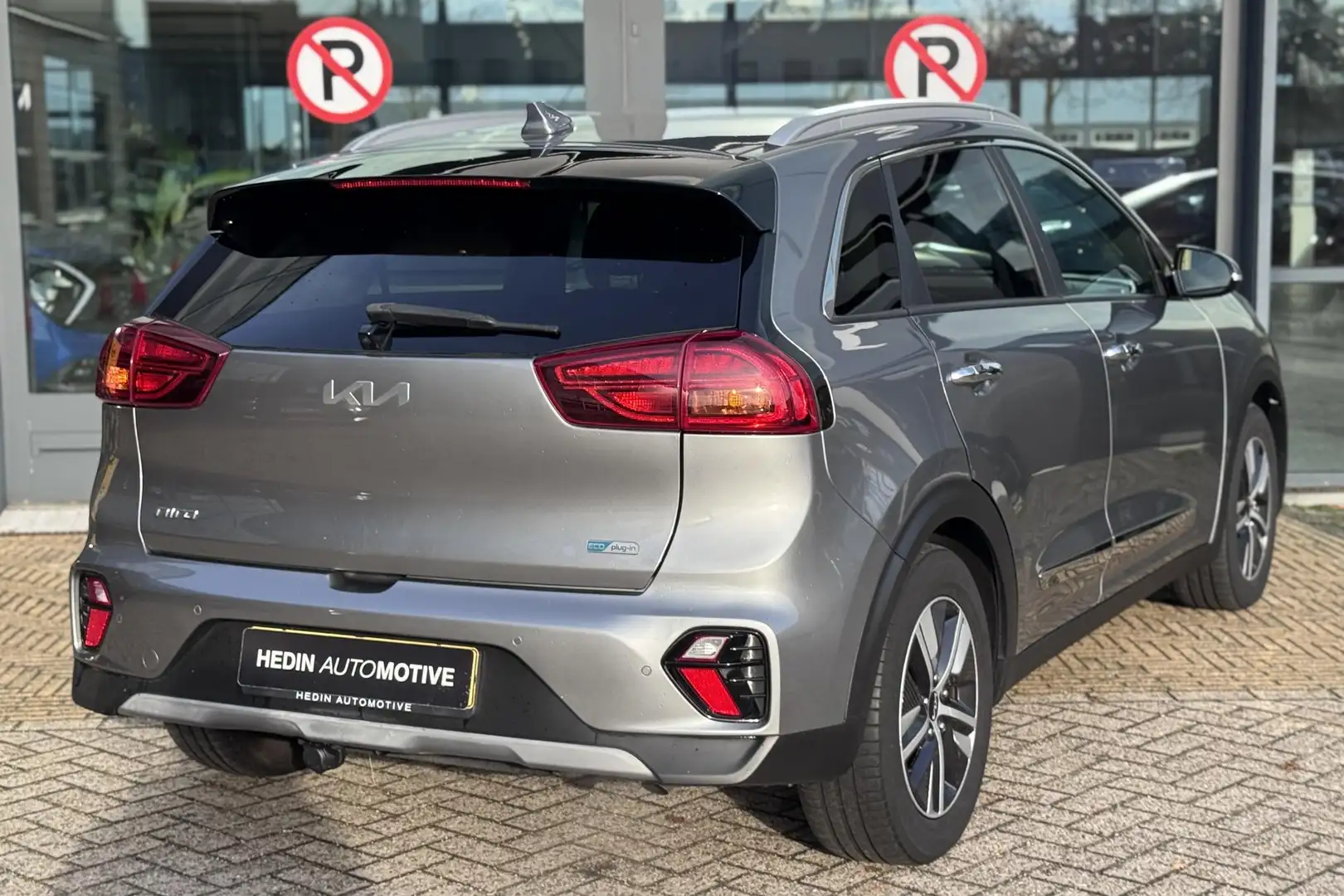 Kia Niro 1.6 GDi PHEV Plug-In Hybrid ExecutiveLine | Trekha Grijs - 2