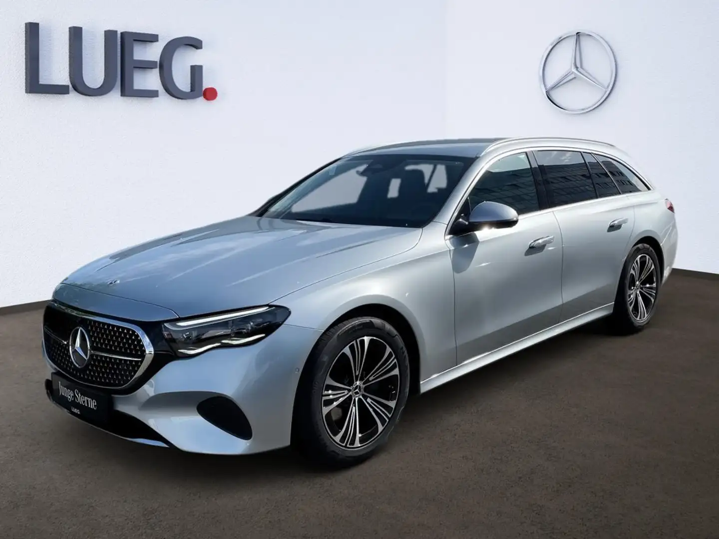 Mercedes-Benz E 200 T AVANTGARDE-ADVANCED+360°KAMERA+LENKRADHZ Silber - 2